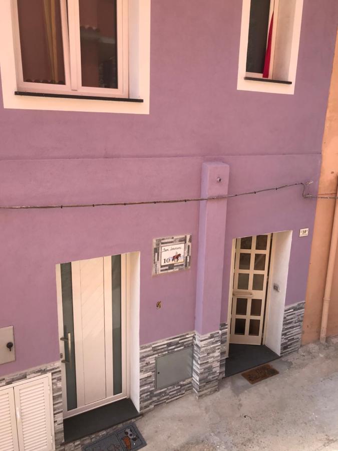 Bella'S House Apartment Castelsardo Exterior photo